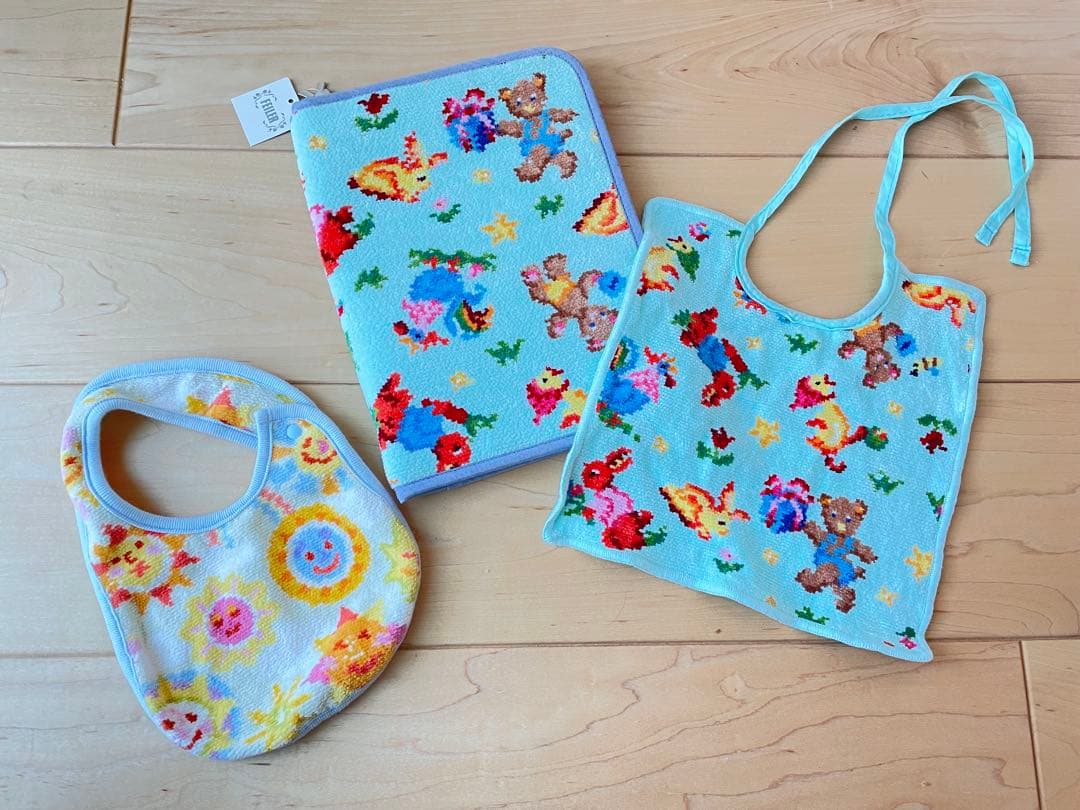 FEILER 母子手帳ケース・スタイ・よだれかけ 3点セット