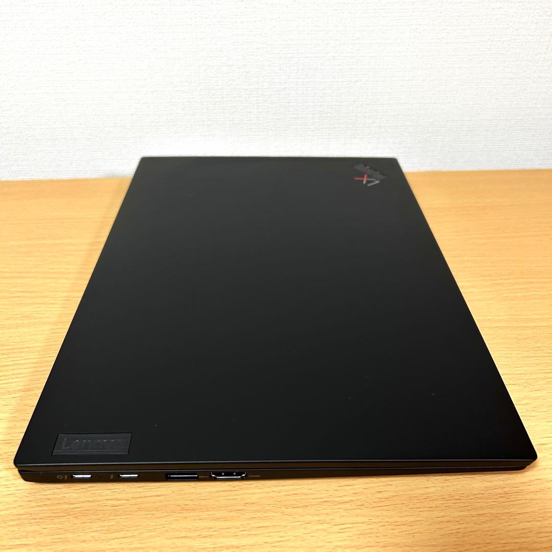 美品 Lenovo THINKPAD X1 CARBON Gen10 第12世代