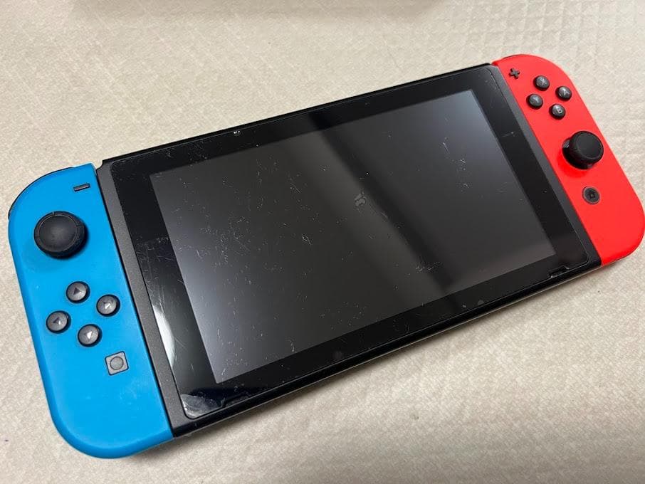 Nintendo Switch 清掃・初期化済み Joy-Conブルー/レッド