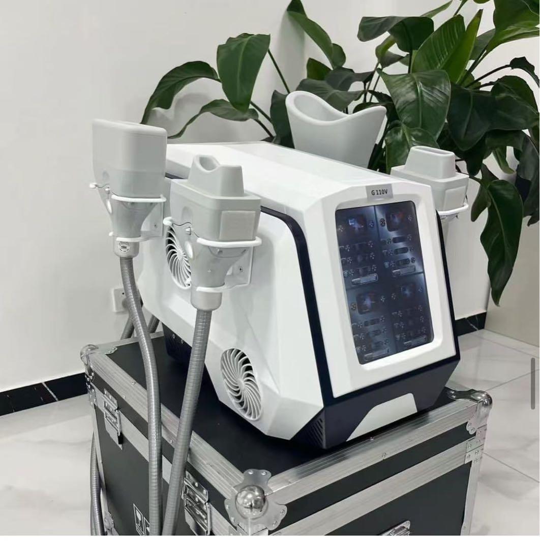 3Dサラウンドクライオ 脂肪冷却 4カップ同時施術可