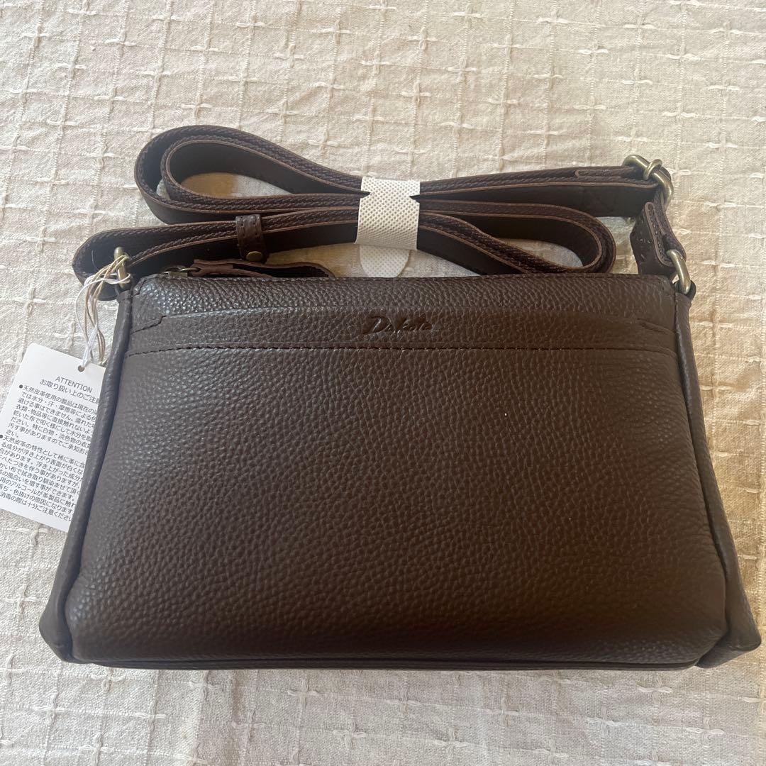 Dakota ダークブラウン ショルダーバッグ