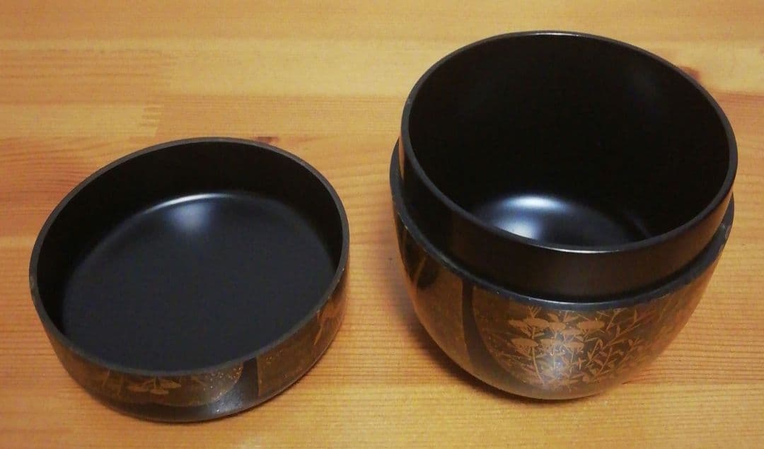 小島漆壺斎作　草花　蒔絵　棗　共箱　茶道具