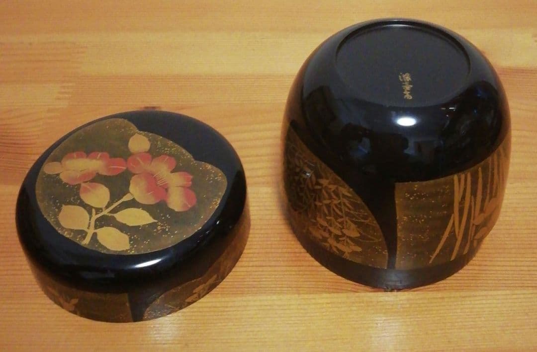 小島漆壺斎作　草花　蒔絵　棗　共箱　茶道具