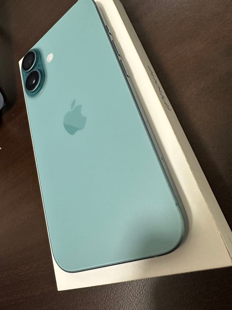 こ*し様 【美品】Apple iPhone 16 ティール 128GB