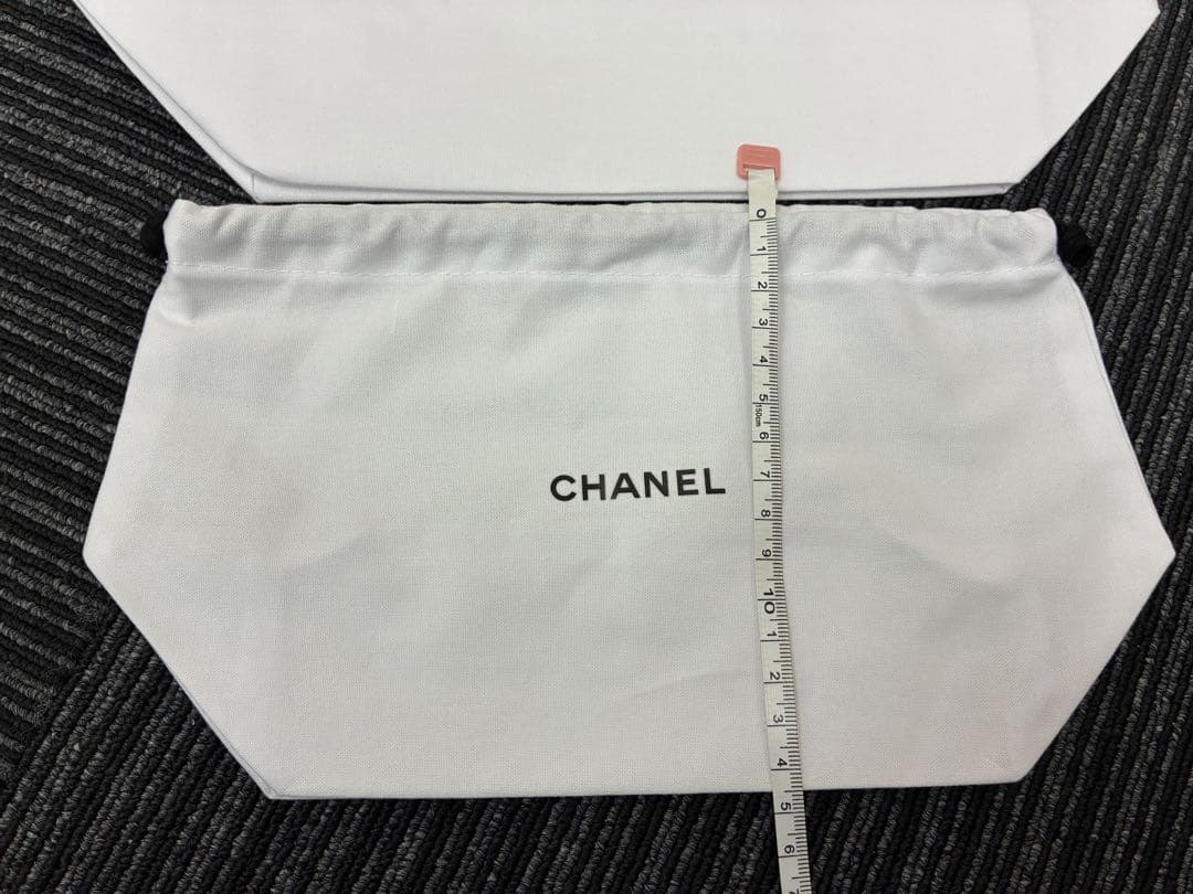 neko　シャネル　ポーチ　巾着　ノベルティ　小サイズ