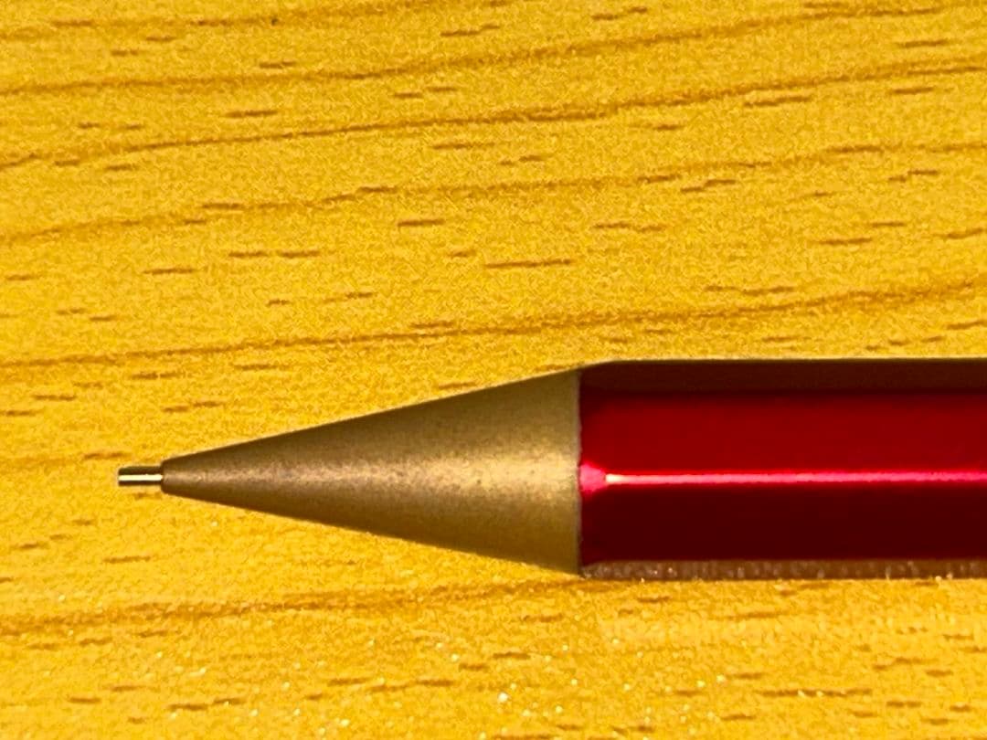 0.5mmカヴェコスペシャル 限定カラーレッド1本