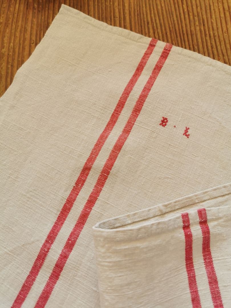 アンティークフランス ダブルレッドライン ホームスパンリネン大判クロス ＢＬ刺繍