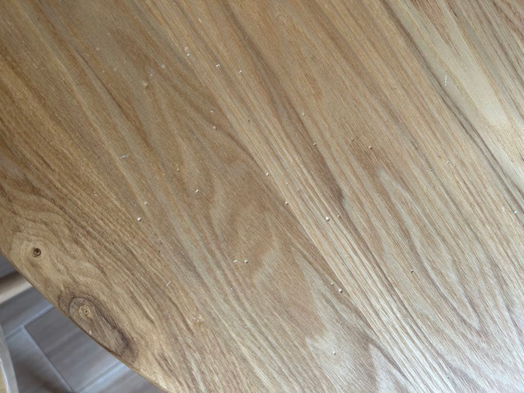 円形木製ダイニングテーブル 2023年製