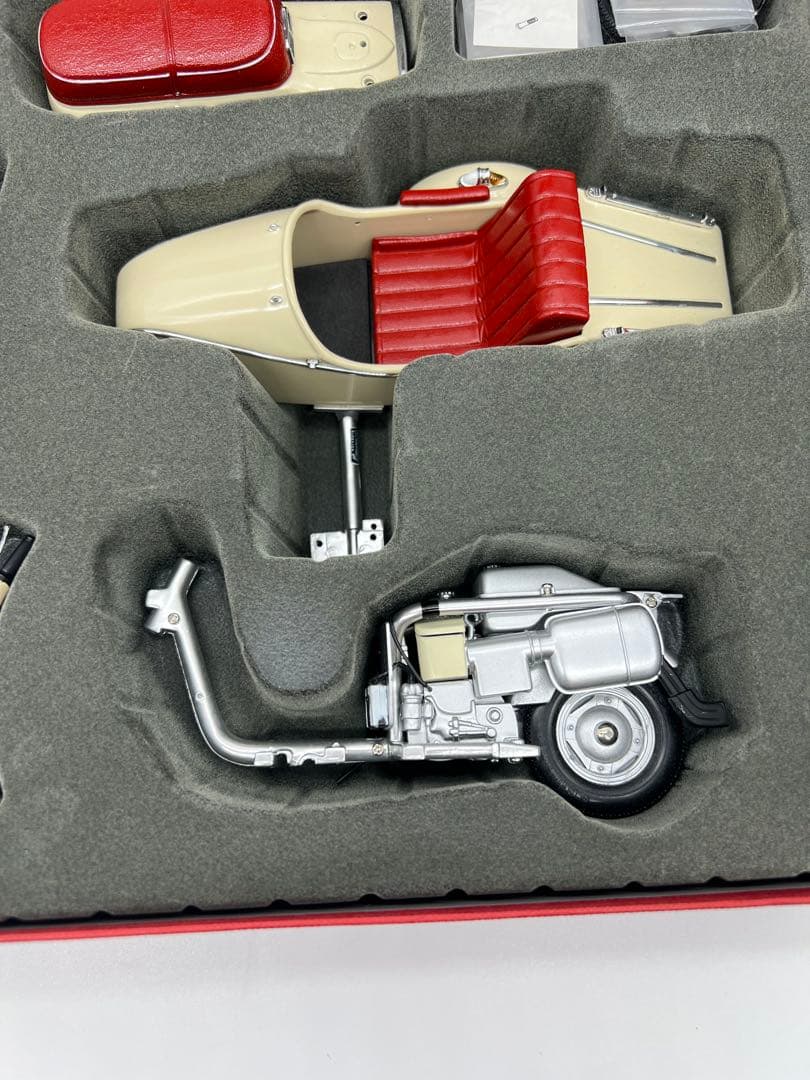 No283ミニカーバイクmit Beiwagen