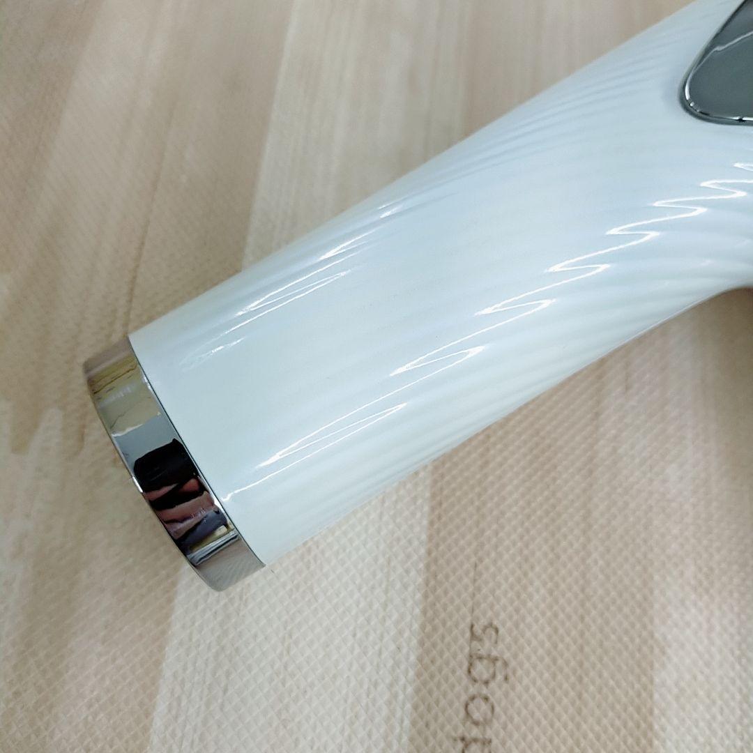 ほぼ未使用○ノズル付き Refa リファ ビューティック ドライヤー MTG