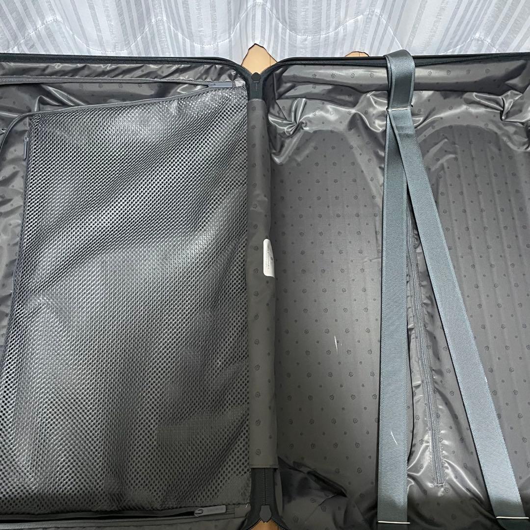 RIMOWA リモワ エッセンシャル　essential キャリーケース