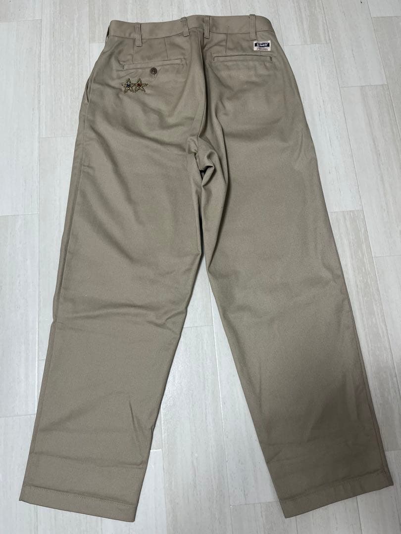 【Schott タックパンツ フラワースタッズ付き】