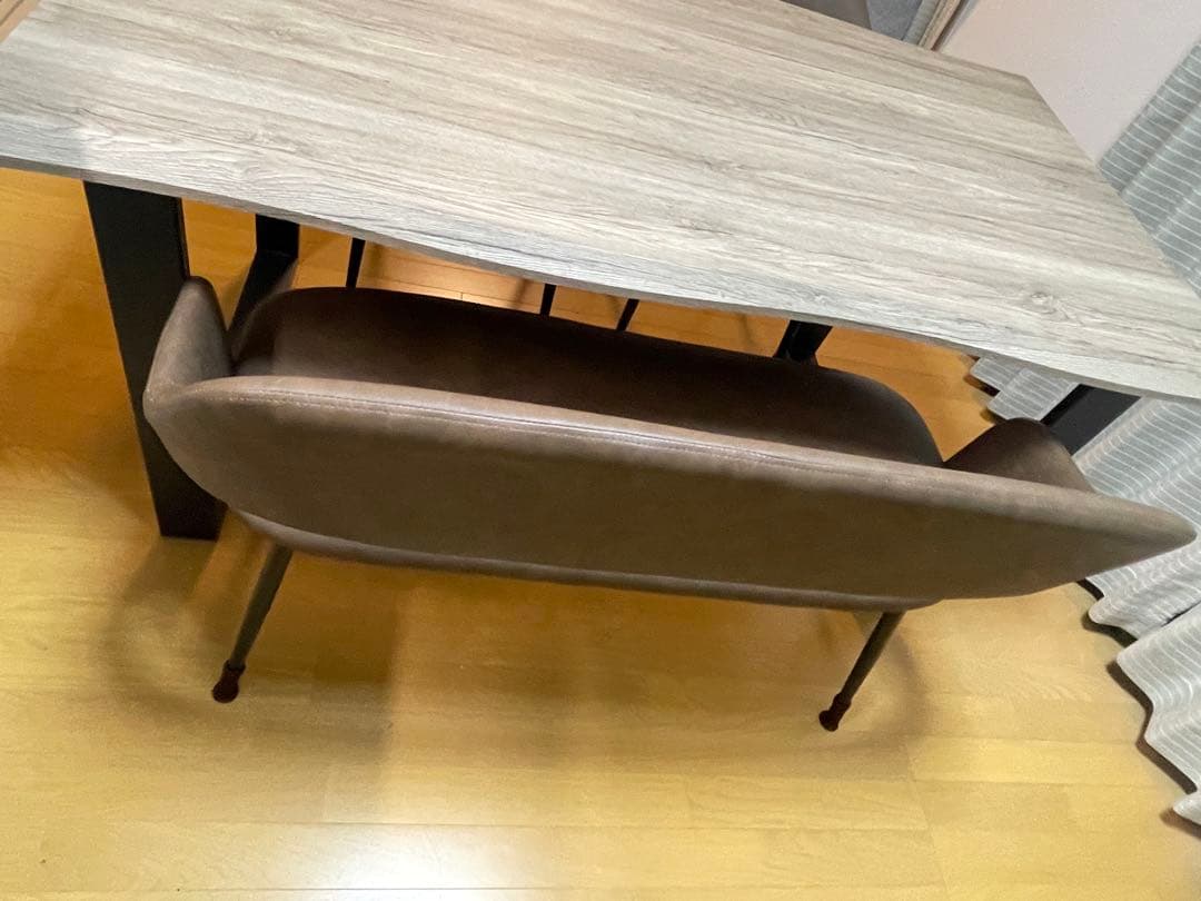 【引き取り限定】ダイニングテーブル 4点セット 140x80 cm