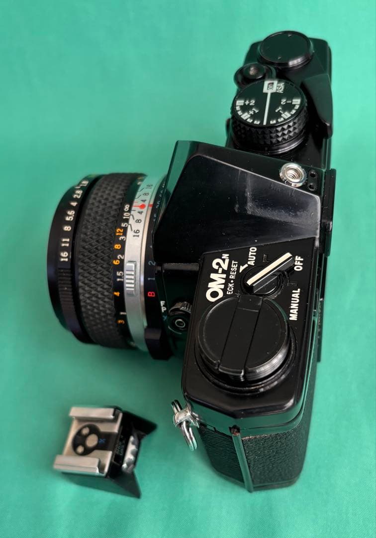 ★ OLYMPUS OM-2N BLACK + 標準レンズ 50mm