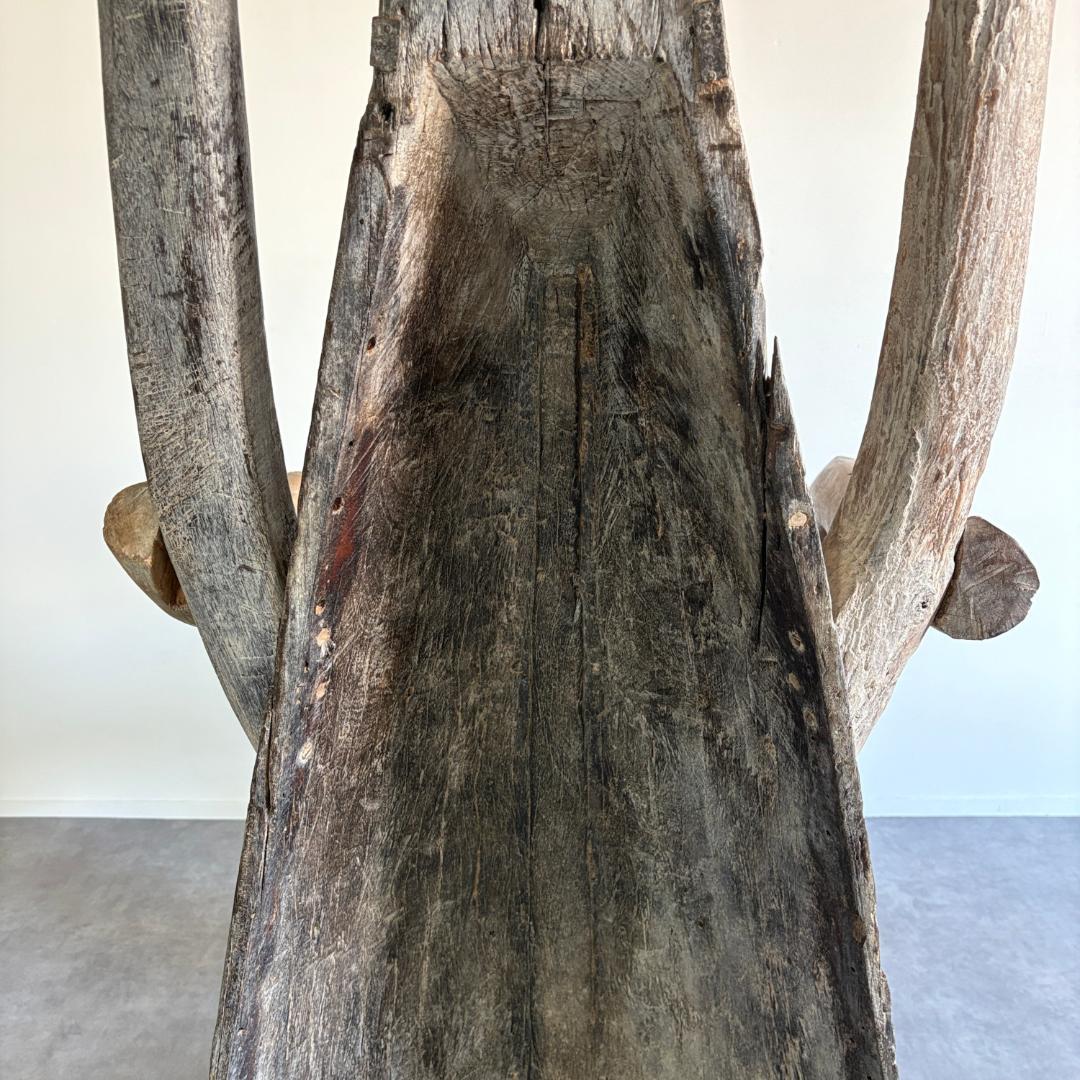 唯一無二　民族美術（Tribal Art）　トライバルキングチェア