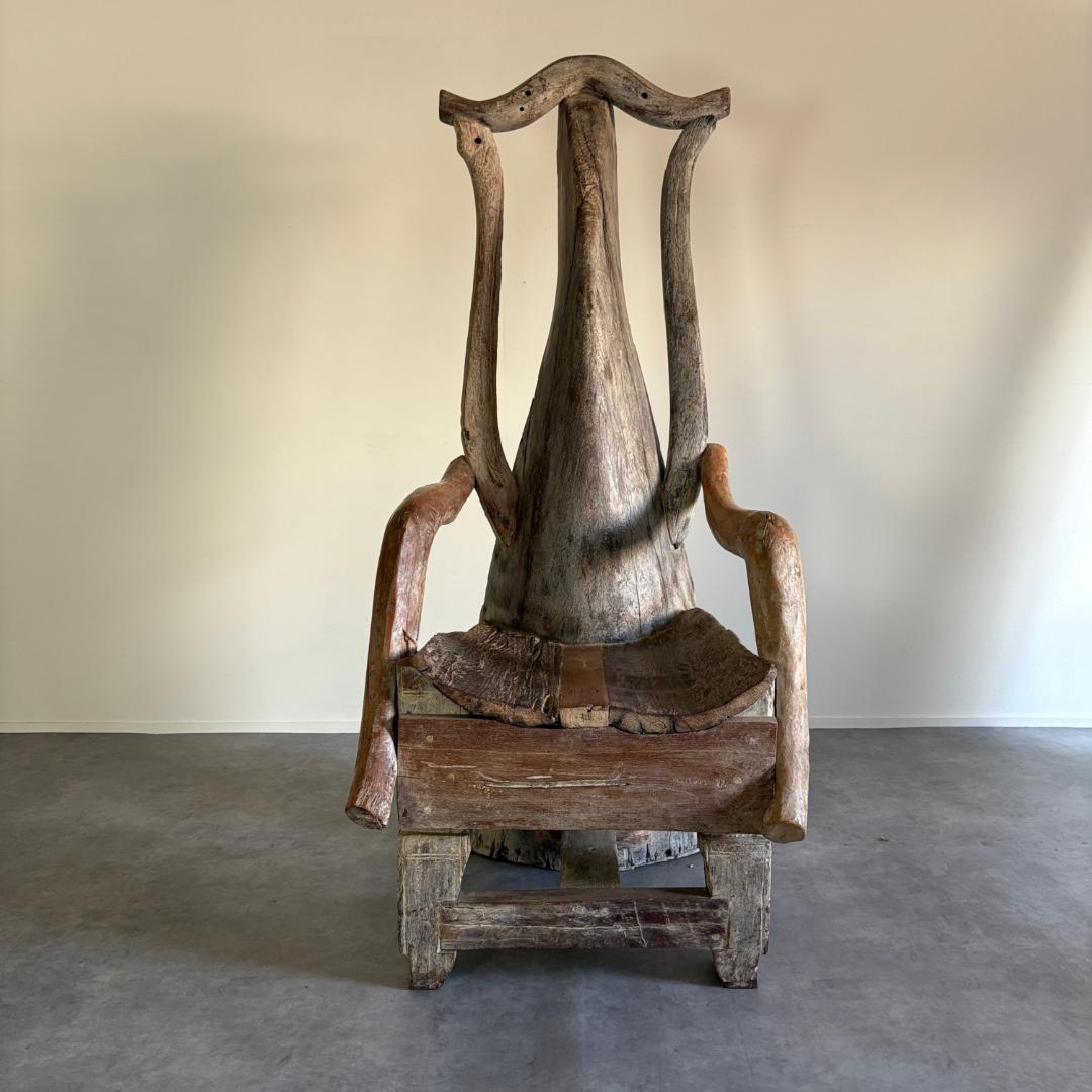 唯一無二　民族美術（Tribal Art）　トライバルキングチェア