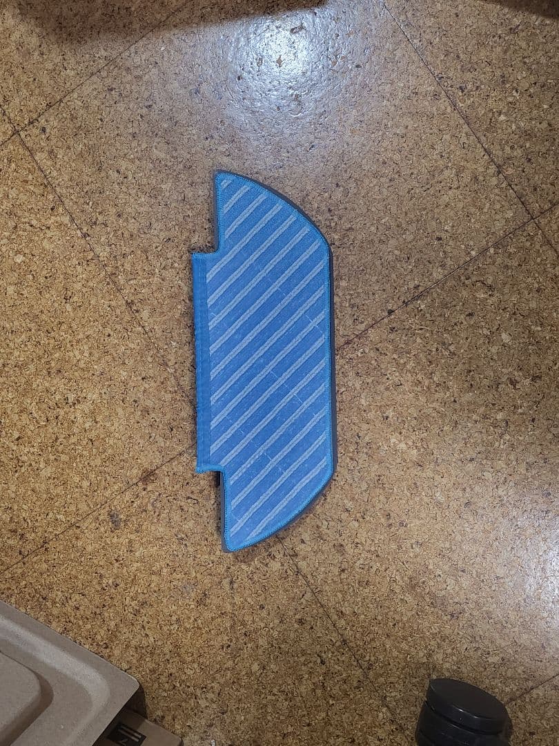 DEEBOT OZMO SLIM 11 ロボット掃除機 本体