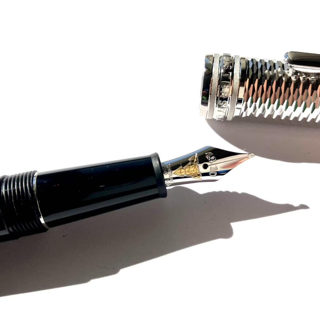 ラン マイスターシュテュック ドゥエ ジオメトリー クラシック 万年筆