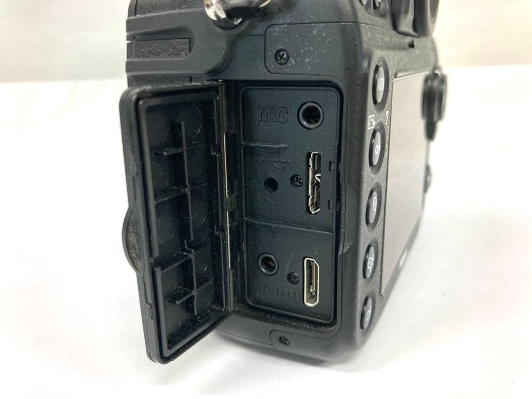 Nikon ニコン D800 ボディ デジタル一眼レフカメラ バッテリー2個付き