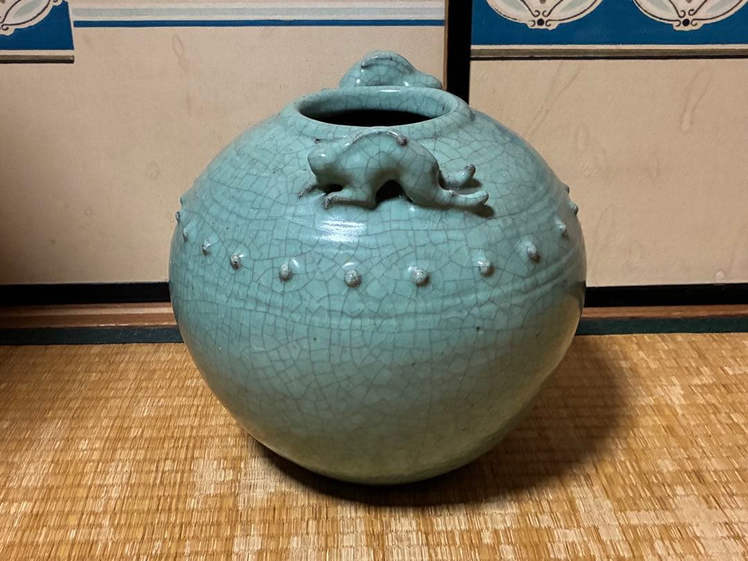 中国 龍泉窯 ひび割れ釉薬 獣耳付 丸壺 唐物
