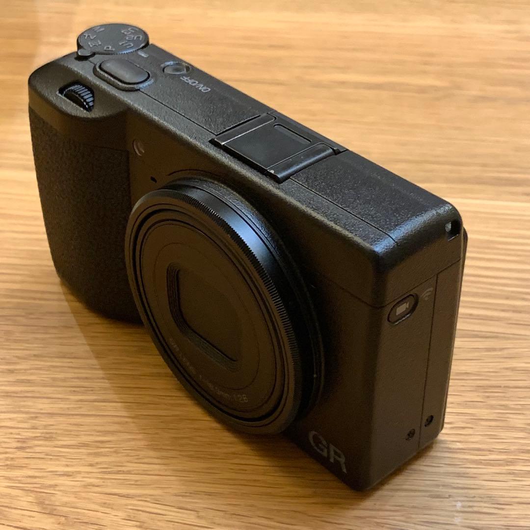 ワンオーナー RICOH GR III コンパクトデジタルカメラ