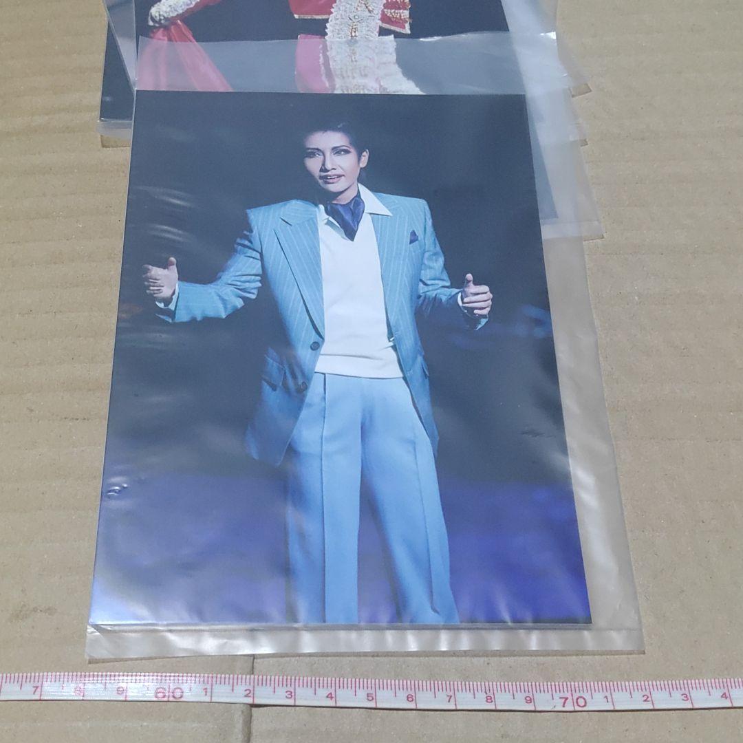 宝塚歌劇団　大空祐飛？　写真８枚