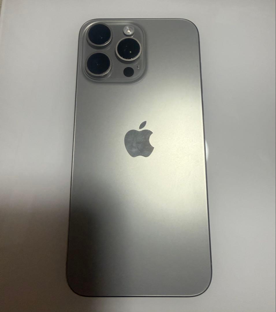 Apple iPhone 15Pro max 本体　難あり
