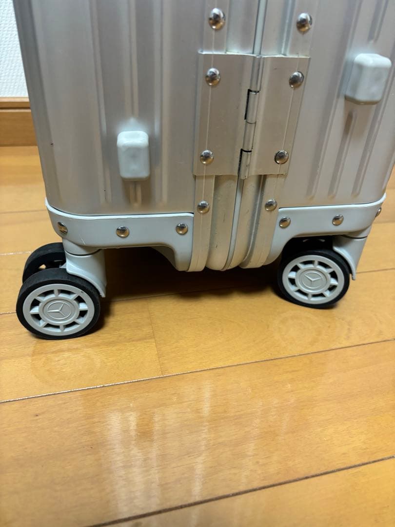 o*G様 メルセデスベンツ アルミキャリーケース