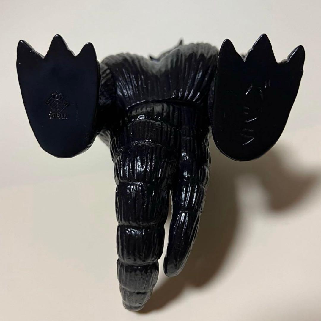 ゾルメン　ZOLLMEN　バジラ　ソフビ　フィギュア