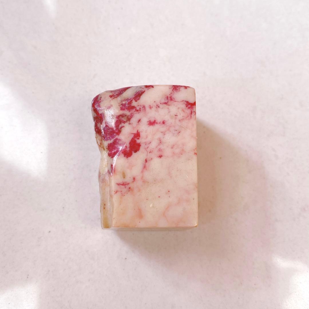 印材　鶏血石　昌化石　天然　金魚