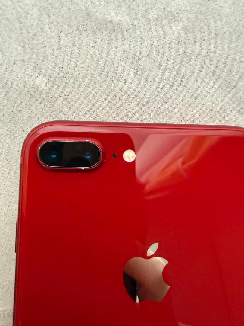 iPhone 8 PLUS 64GB 中古品