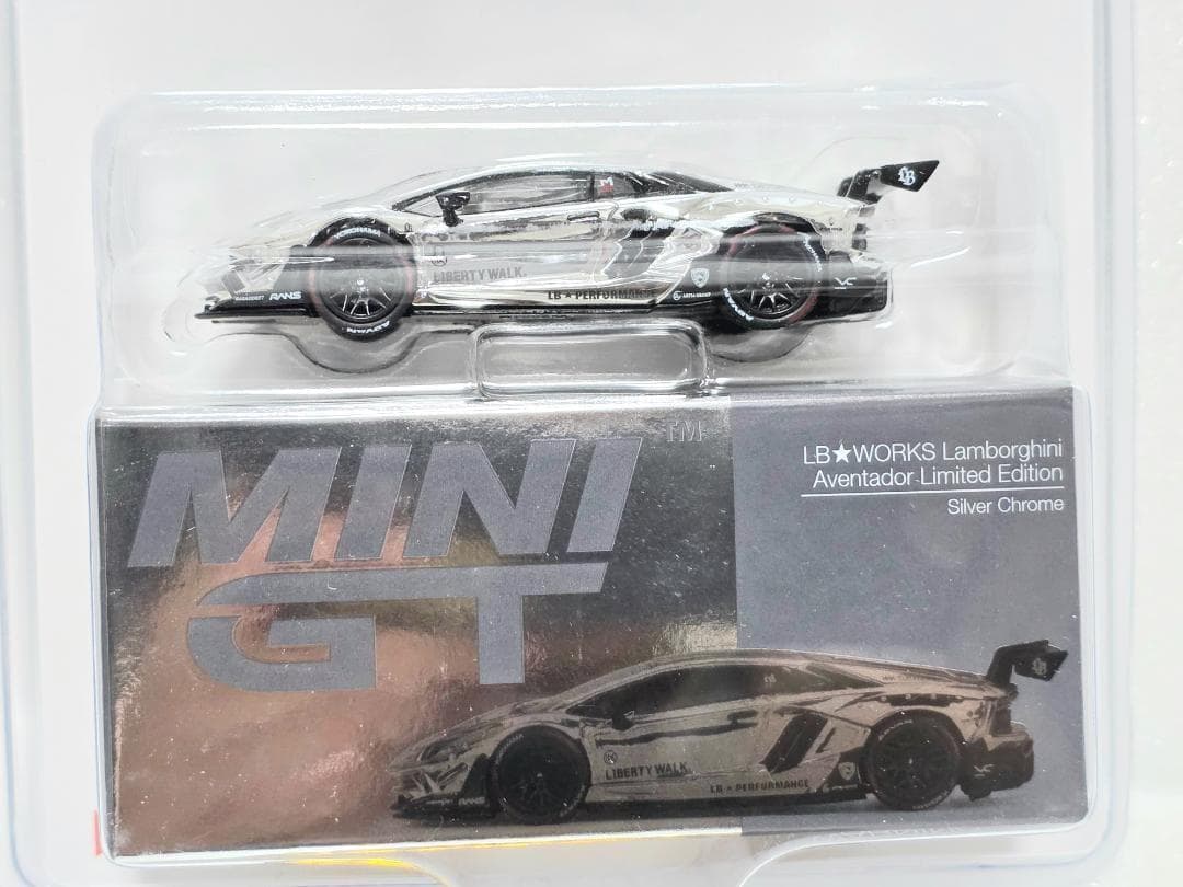 MINIGT IMX2025リバティーウォークLAMBORGHINIイベント限定