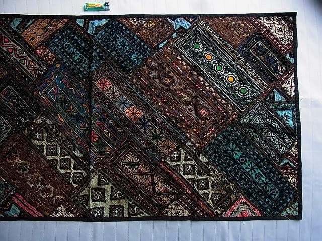 ★A2102★　67×134㎝　古い民族　刺繍　パッチワーク　アンティーク