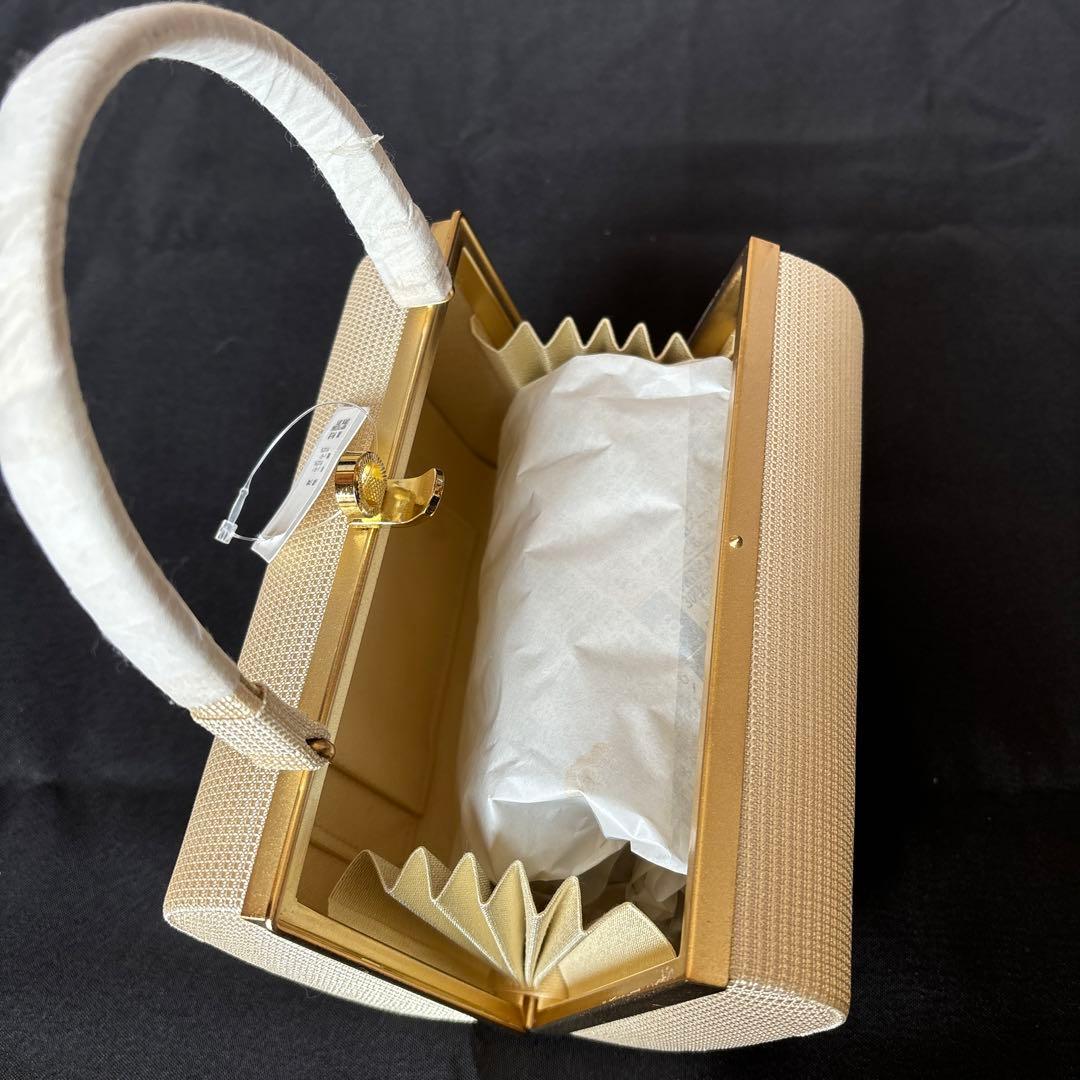 （株）伊と忠　和装用パーティーバッグ新品