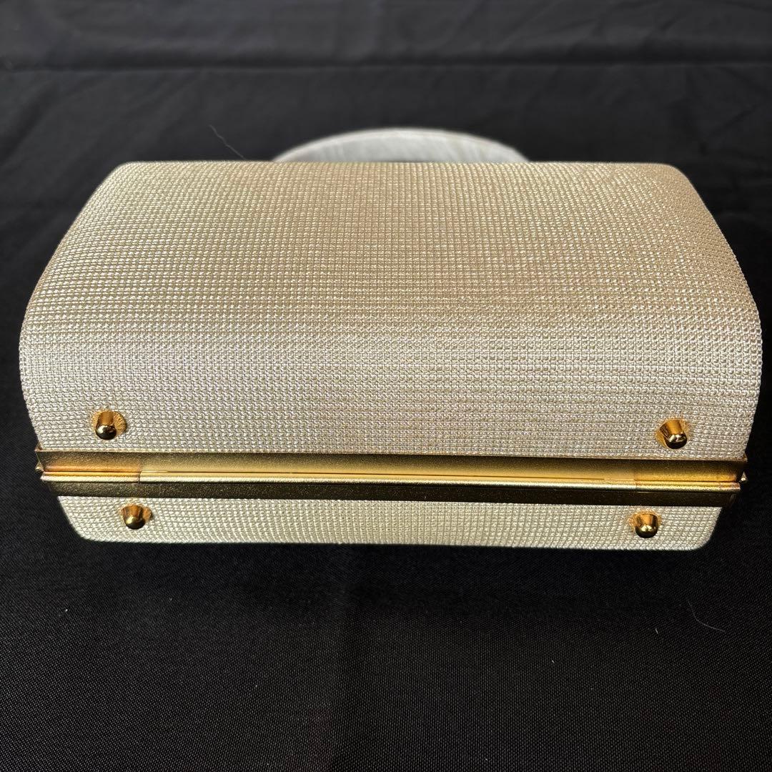 （株）伊と忠　和装用パーティーバッグ新品