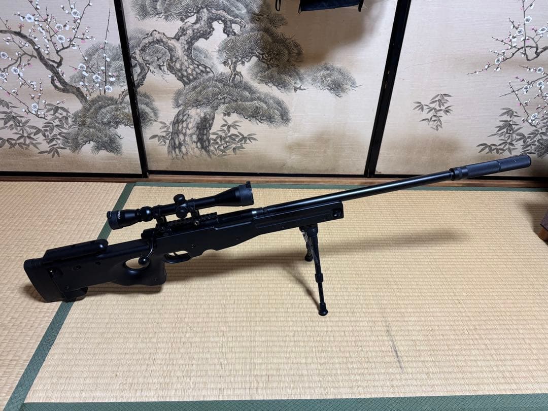 クラウンモデル　タイプ96 シニア　サイレンサー、バイポット、スコープ付き