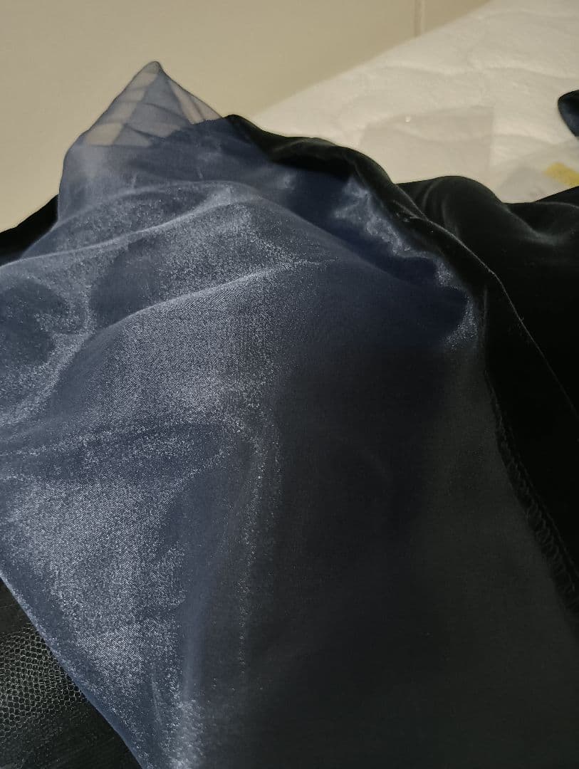 みか！パーティードレス ブラック ワンピース　ベッチン　ベロア　ベルベット