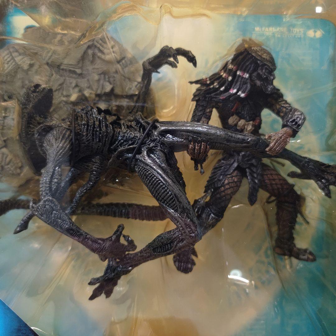 マクファーレントイズ 【AVP/ジオラマフィギュア】４種セット 未開封品