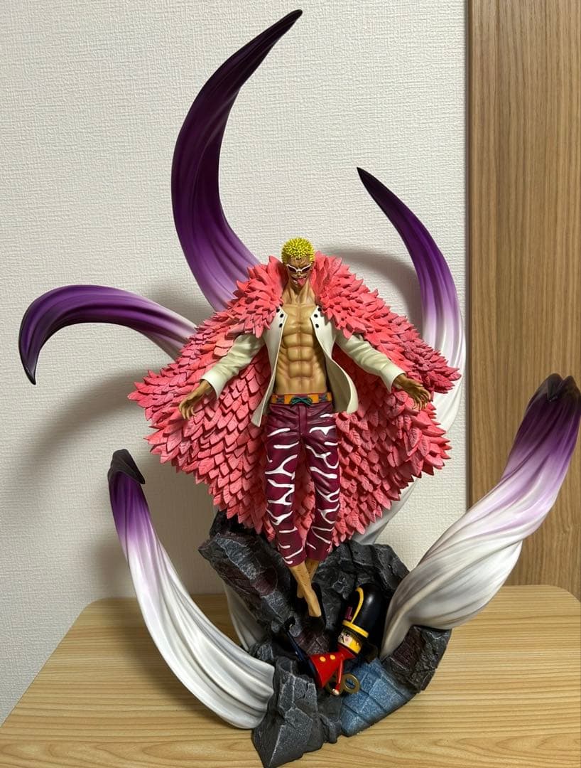 【レジン製】ドフラミンゴ　フィギュア　ZN Studio