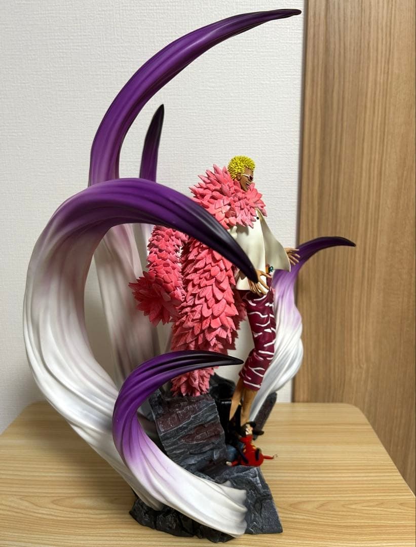 【レジン製】ドフラミンゴ　フィギュア　ZN Studio