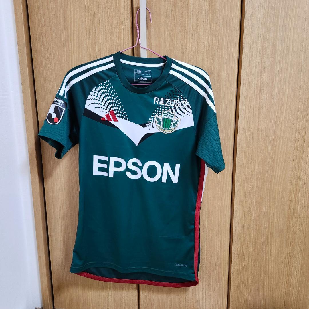 松本山雅　2024ホームユニフォーム　菊井選手