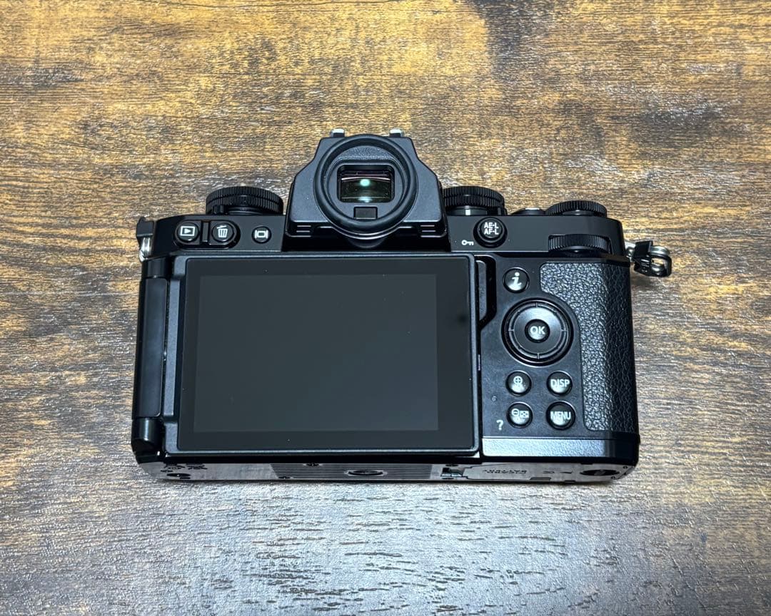 美品 ⭐️ Nikon Zfc 16-50 VR Kit【付属品完備】