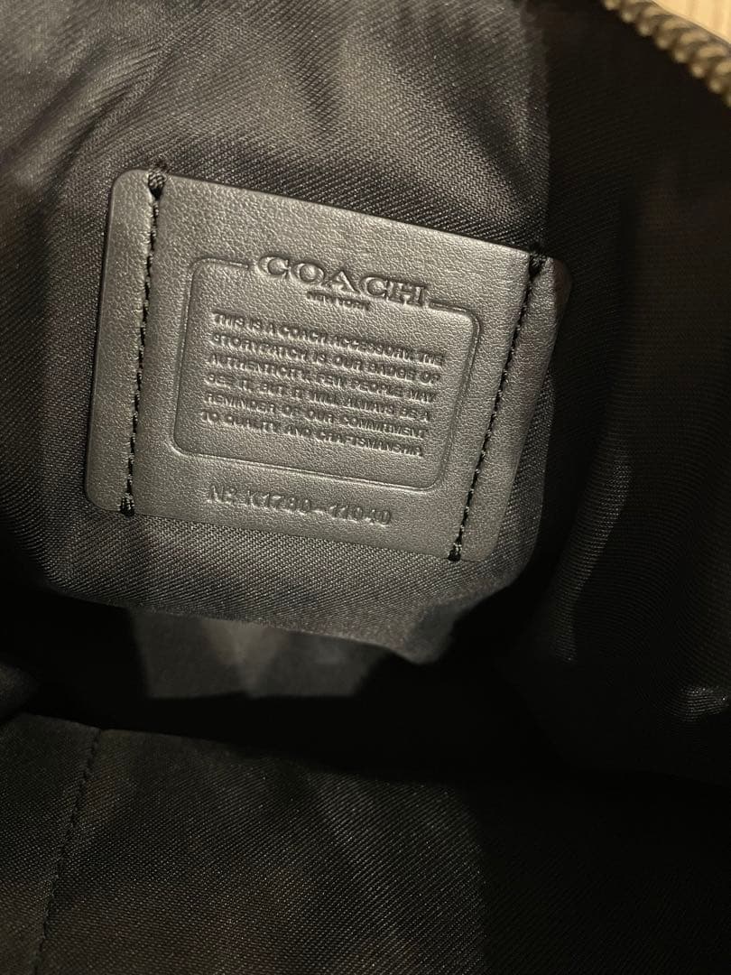 COACH ブラック レザー クラッチバッグ