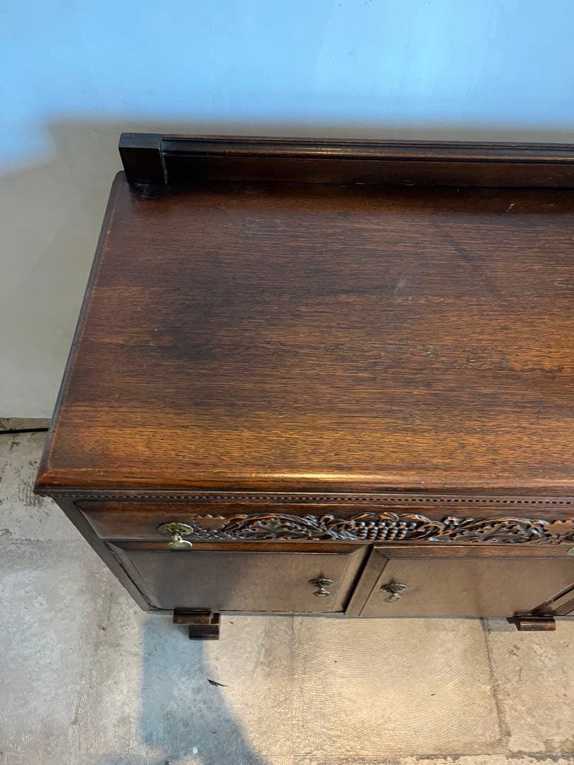 イギリス　アンティークキャビネット