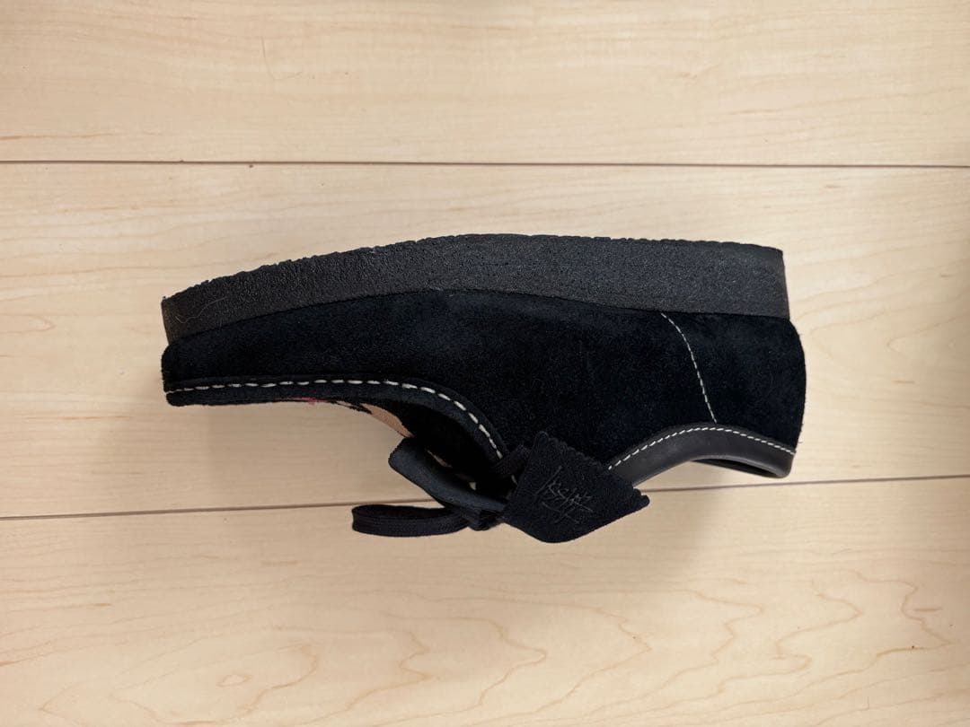 STUSSY/CLARKS ORIGINAL トランプ刺繍スエードシューズ／