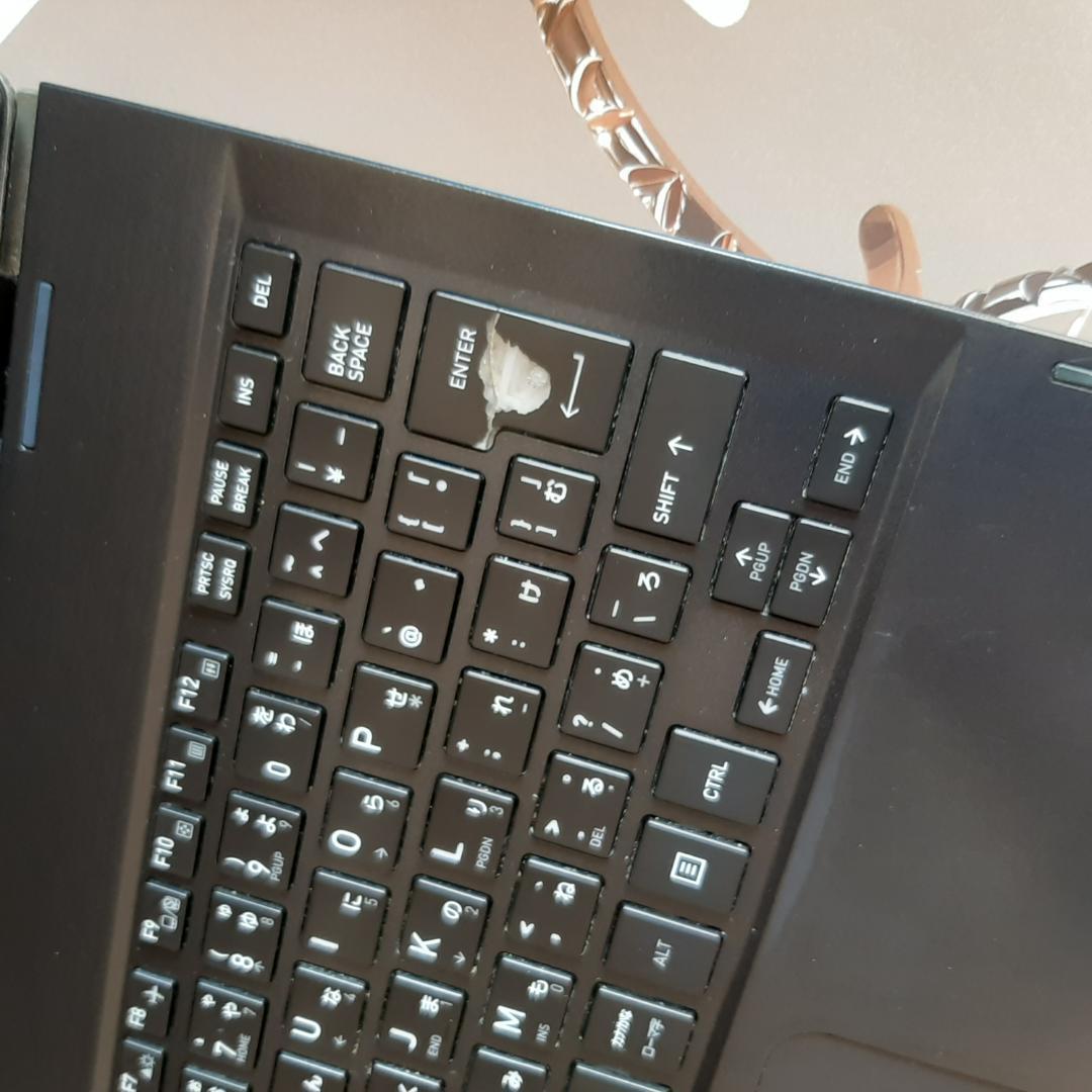 東芝 VC72 8世代 i5 SSD タッチ液晶 1920x1080