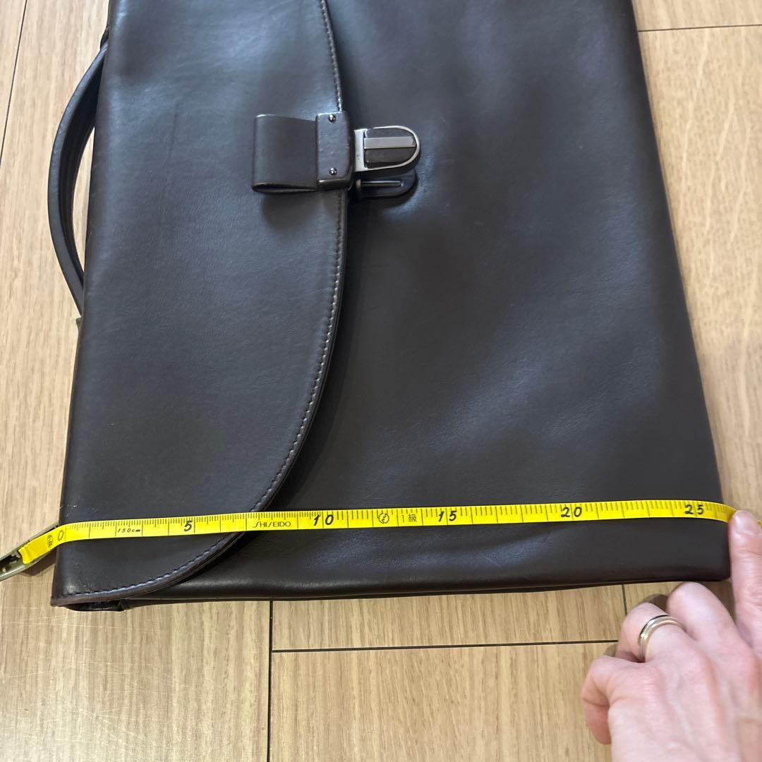 Bottega Veneta ダークブラウンレザービジネスバッグ