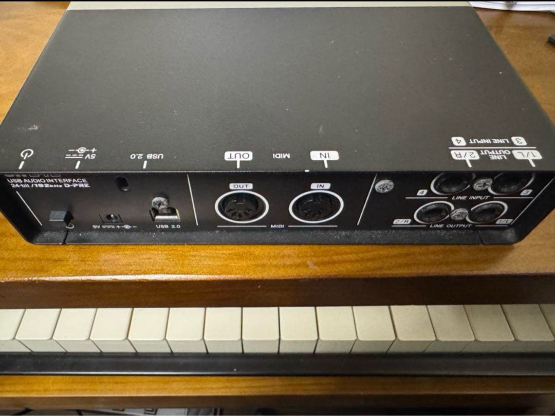 YAMAHA UR242オーディオインターフェース