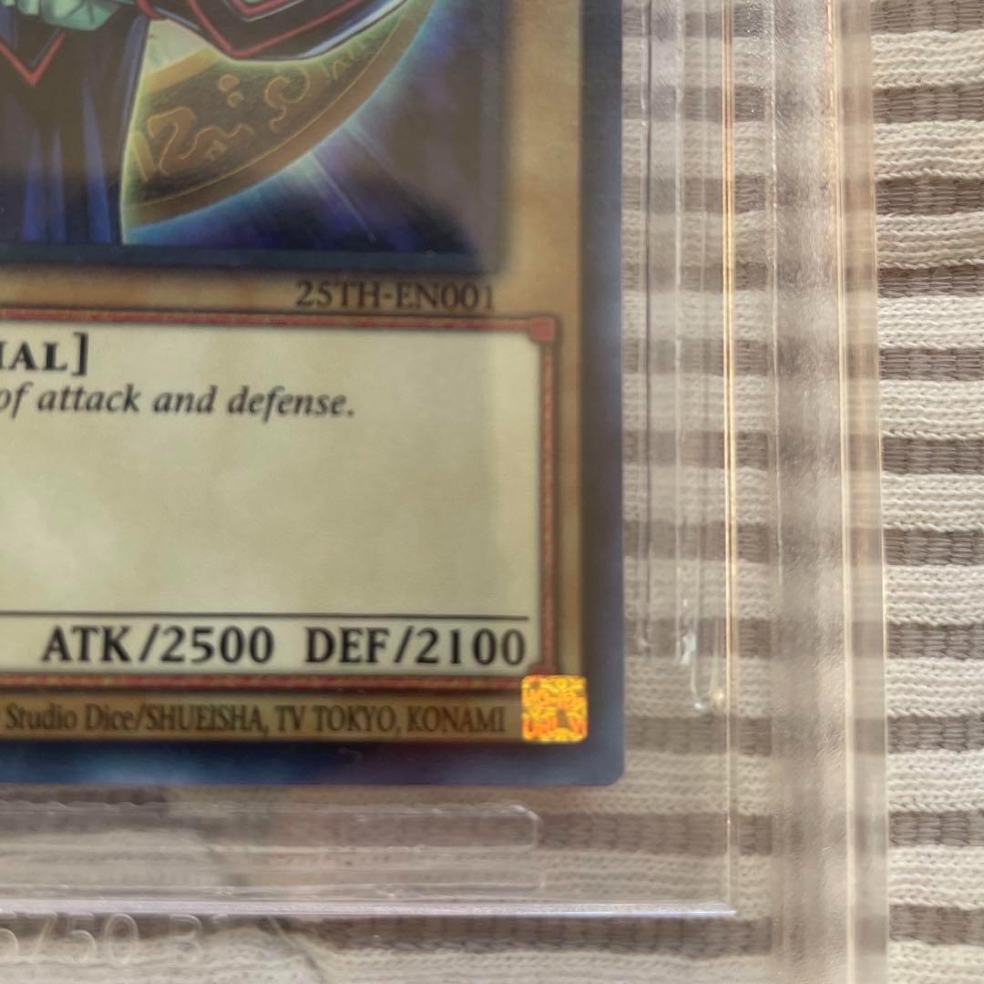 【BGS9】 遊戯王 ダークマジシャン 初版 25TH-EN001 ウルトラレア