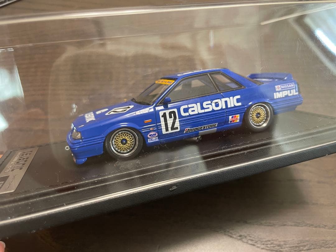 ミニカー CALSONIC Skyline 1989 R31